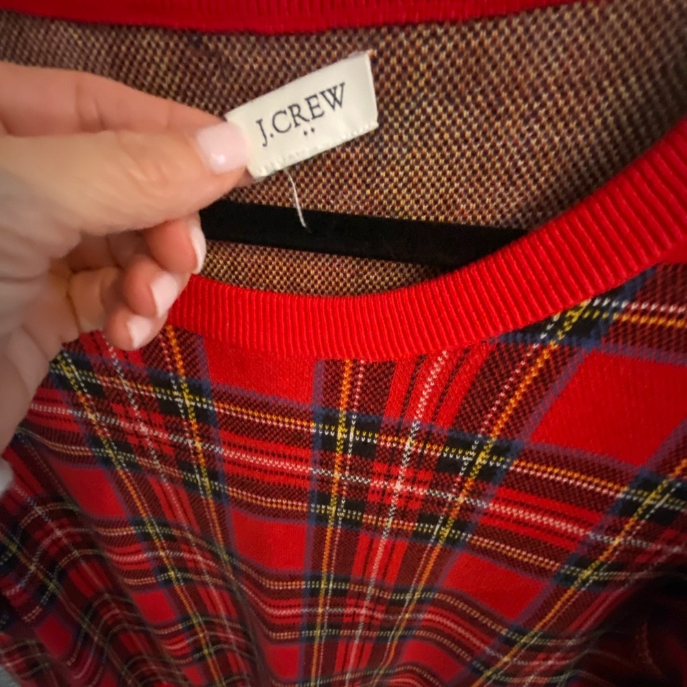 J-crew women’s size medium Tartan Plaid crew neck sweater